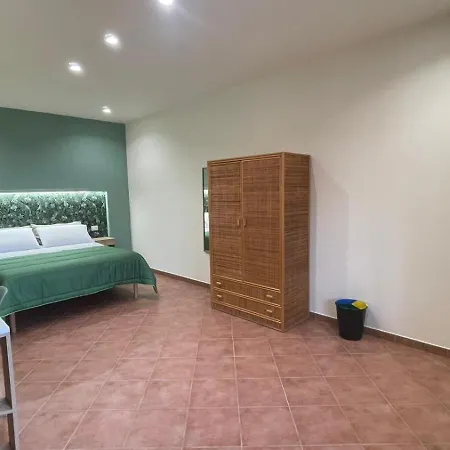 Del Mare Aci Castello